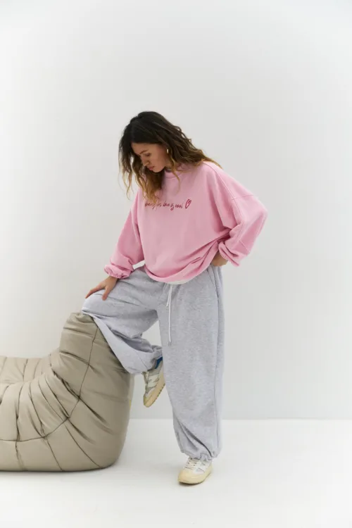 Джогери жіночі oversized сірого кольору на затяжках