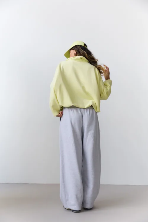 Штани жіночі сірого кольору з вишивкою oversize
