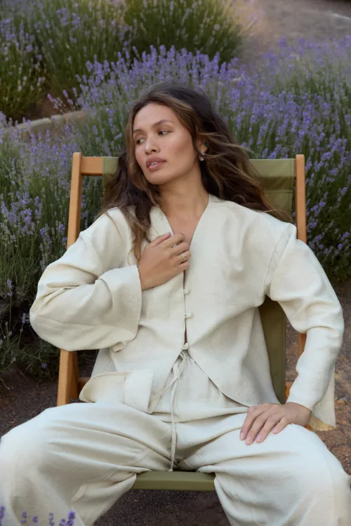 Костюм жіночий бежевого кольору oversize
